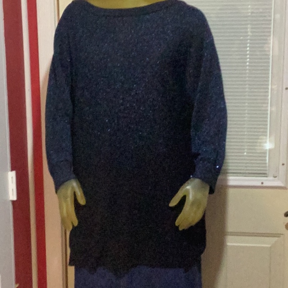 NWOT AGB woman top